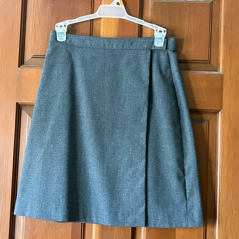 Gap wrap skirt